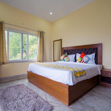 Spot On 40739 Nandi Palace Spot Hotel Mumbai  Buitenkant foto