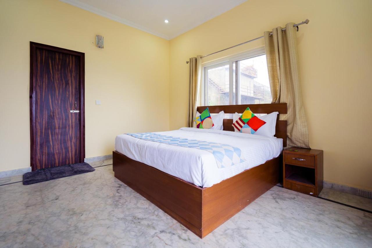 Spot On 40739 Nandi Palace Spot Hotel Mumbai  Buitenkant foto